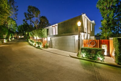 Luxury Villa Photo #7