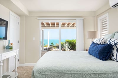 Luxury Villa Photo #20
