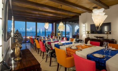 Luxury Villa Photo #15