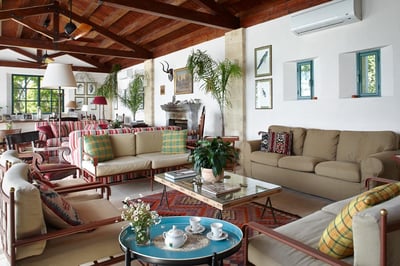 Luxury Villa Photo #9