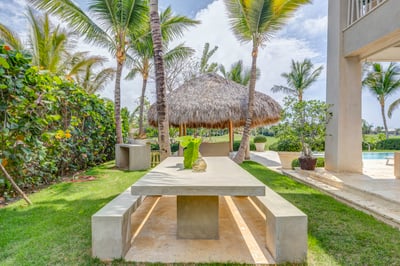 Luxury Villa Photo #21