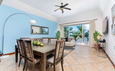 Luxury Villa Photo #7