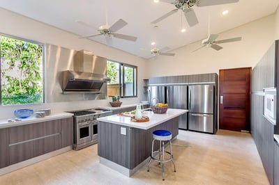 Luxury Villa Photo #14