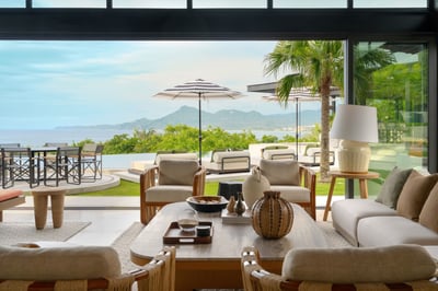 Luxury Villa Photo #28