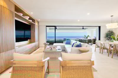 Luxury Villa Photo #11