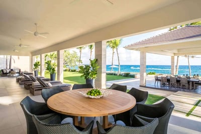 Luxury Villa Photo #7