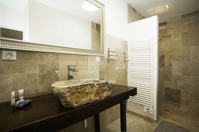 Luxury Villa Photo #17