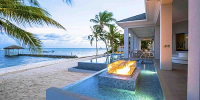 Luxury Villa Photo #13