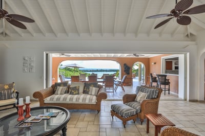 Luxury Villa Photo #18