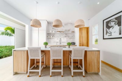 Luxury Villa Photo #13