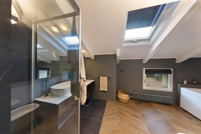 Luxury Villa Photo #25