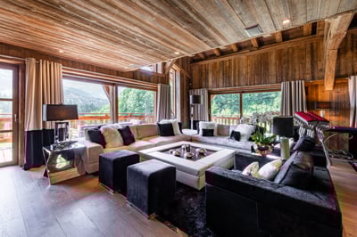 Luxury Villa Photo #8