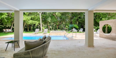 Luxury Villa Photo #5