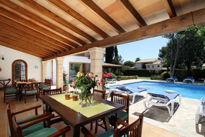 Luxury Villa Photo #6