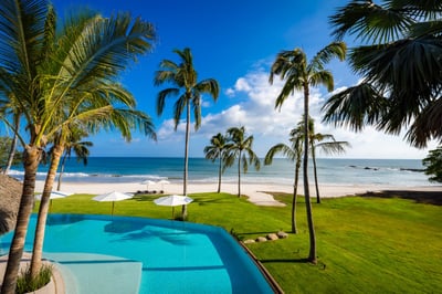 Luxury Villa Photo #12