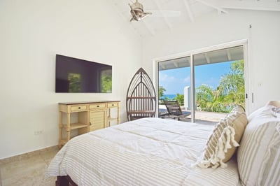 Luxury Villa Photo #27