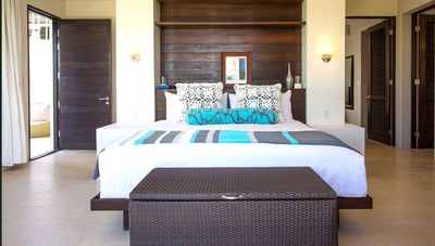 Luxury Villa Photo #19