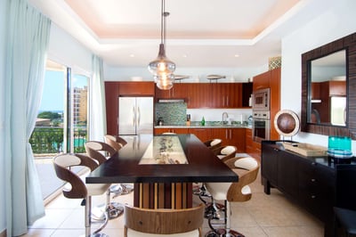 Luxury Villa Photo #2
