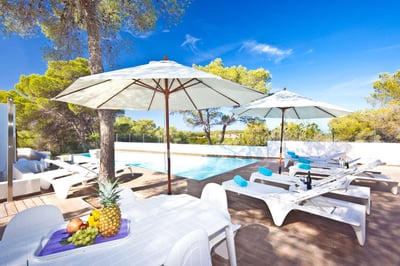 Luxury Villa Photo #10