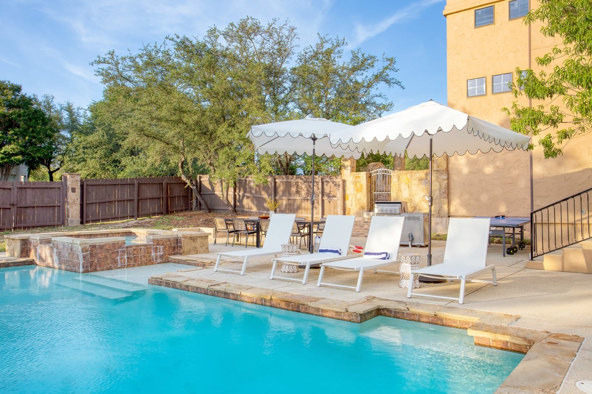 Hill Country Hideaway