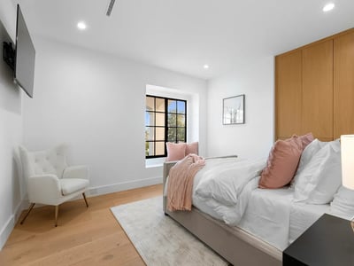 Luxury Villa Photo #34