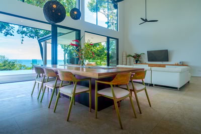 Luxury Villa Photo #28