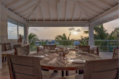 Luxury Villa Photo #15