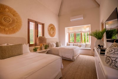 Luxury Villa Photo #64