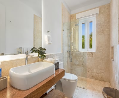 Luxury Villa Photo #29