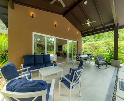 Luxury Villa Photo #15