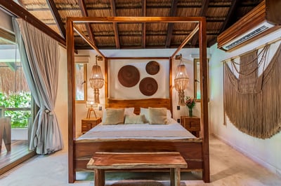 Luxury Villa Photo #65