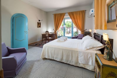 Luxury Villa Photo #36