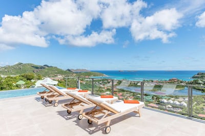 Luxury Villa Photo #5