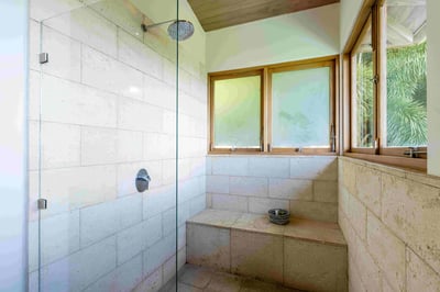 Villa Royal | Bathroom