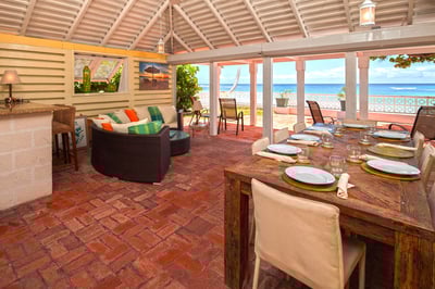 Luxury Villa Photo #4