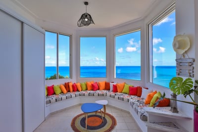 Luxury Villa Photo #35