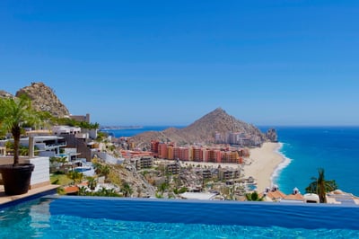 Luxury Villa Photo #2