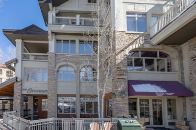 Luxury Villa Photo #23