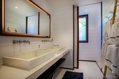 Luxury Villa Photo #36