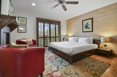 Luxury Villa Photo #13