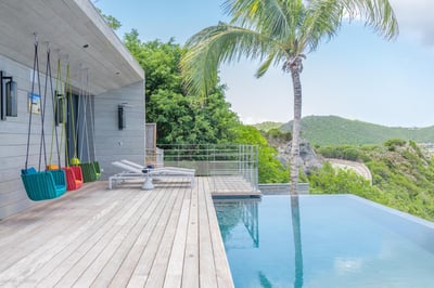 Luxury Villa Photo #7