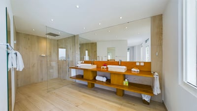 Luxury Villa Photo #50
