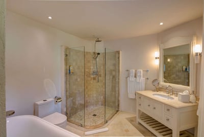 Luxury Villa Photo #28