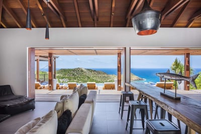 Luxury Villa Photo #15