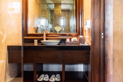 Luxury Villa Photo #54