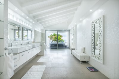 Luxury Villa Photo #20