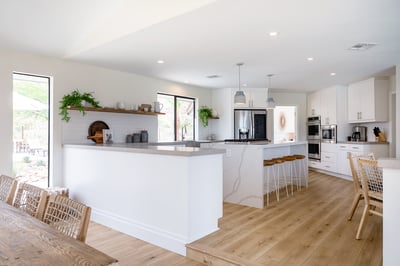 Expansive kitchen space - fully stocked with all basic kitchen items to host a fabulous dinner party