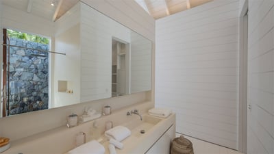 Luxury Villa Photo #67