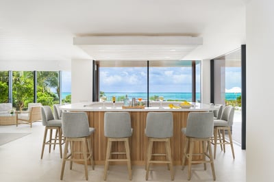 Luxury Villa Photo #22