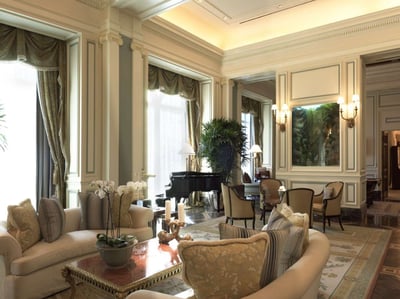 Luxury Villa Photo #3